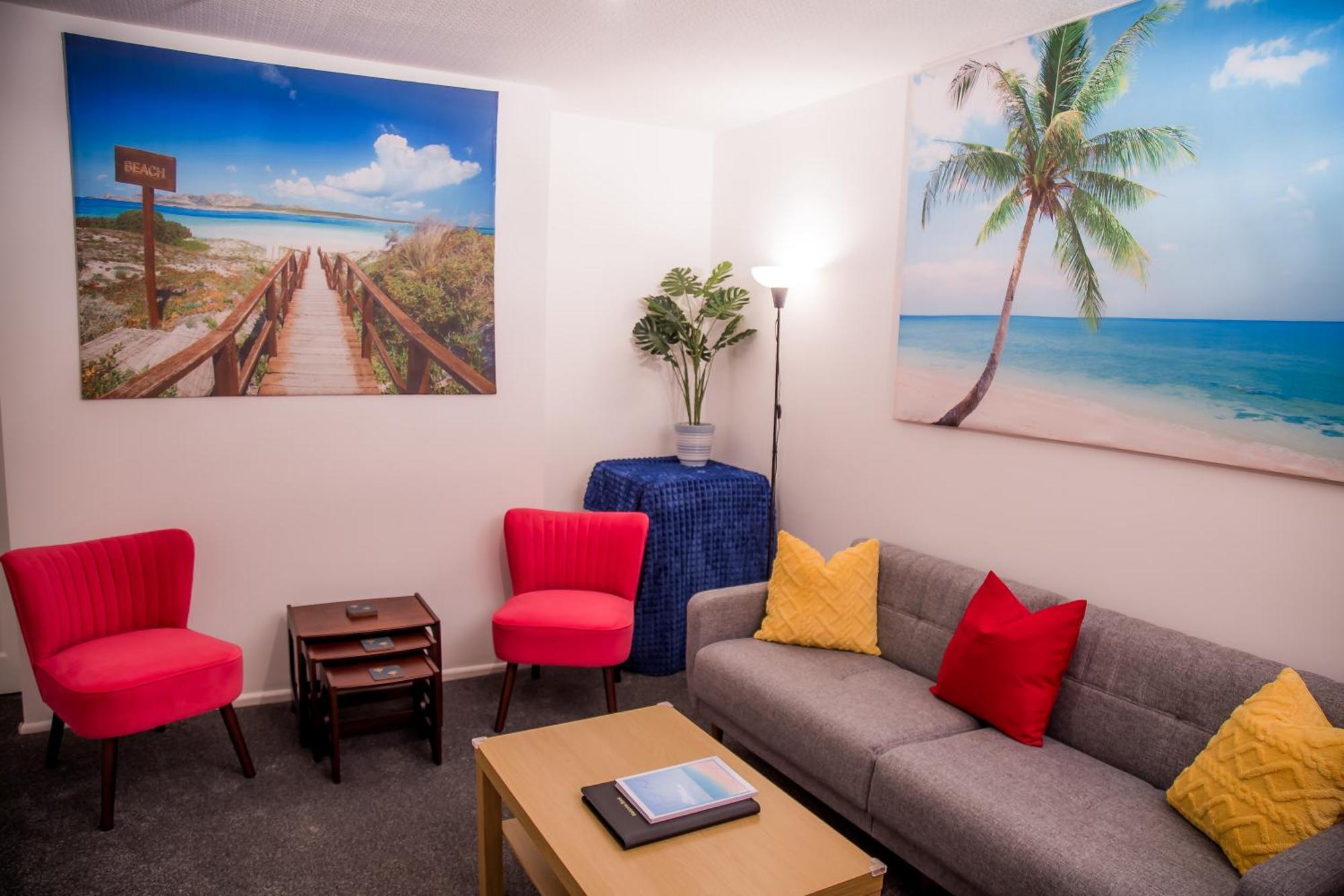 Vakantiehuis Lucky - Ideal For Trade, Consultants & Family - Near Alton Towers, 3 Bedrooms - 4 Beds - Max 5 Guests Stoke-on-Trent