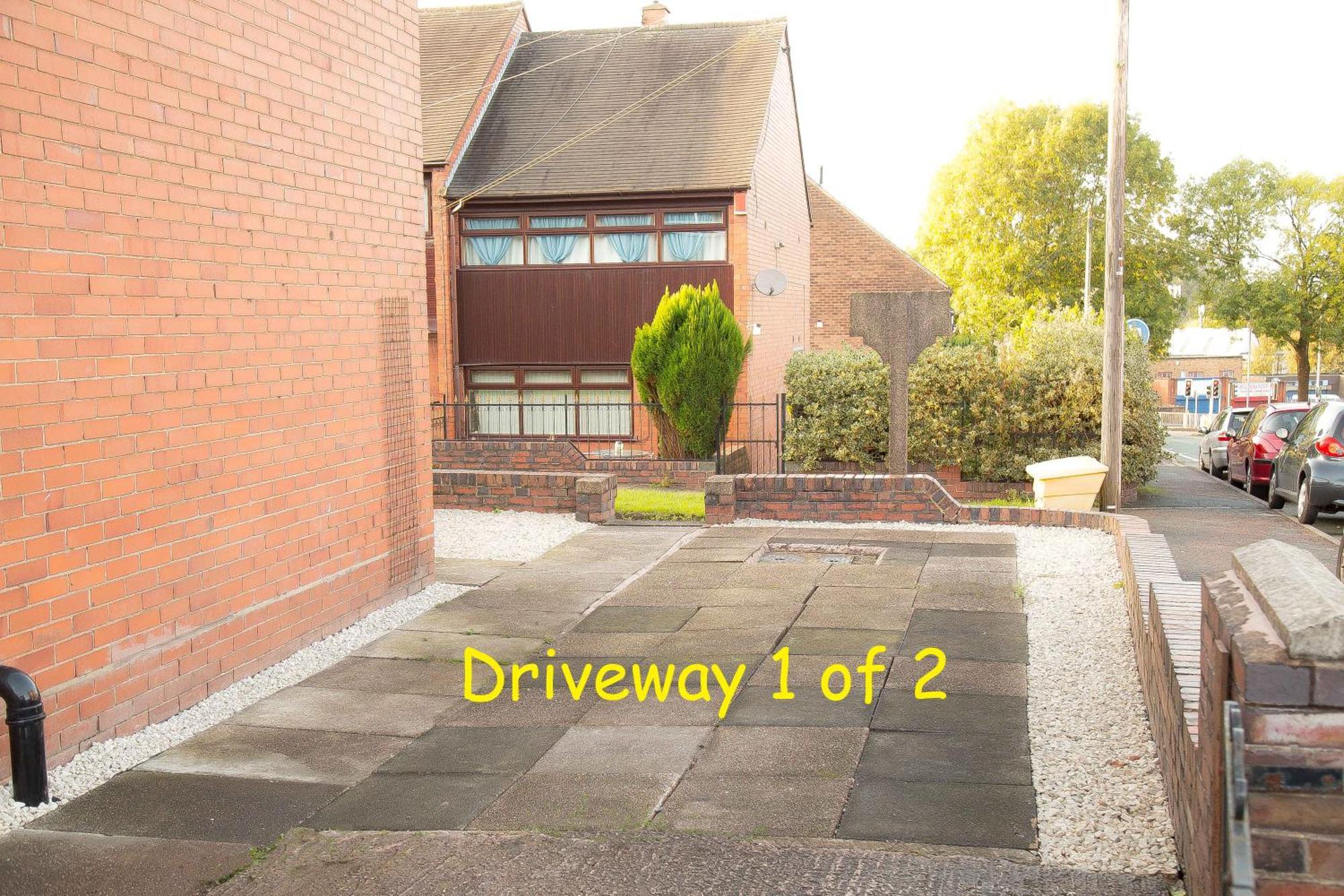 Lucky - Ideal For Trade, Consultants & Family - Near Alton Towers, 3 Bedrooms - 4 Beds - Max 5 Guests